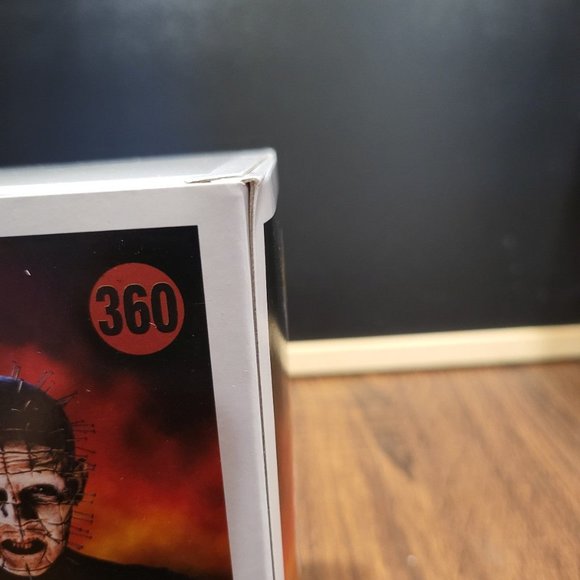 Hellraiser III Pinhead Glow in the Dark Hot Topic Exclusive Funko Pop - Picture 10 of 11